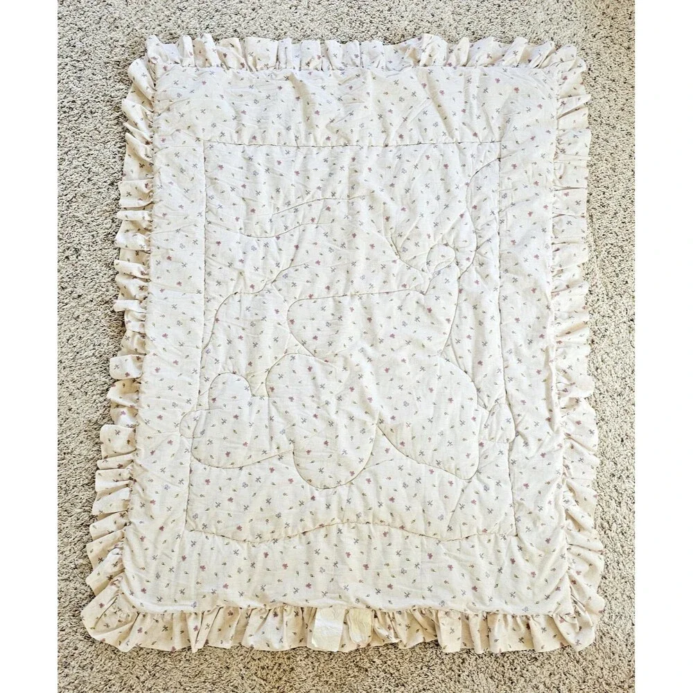 Disney Classic Pooh Crib Comforter Baby Blanket Nursery Wall Decor Piglet Tigger